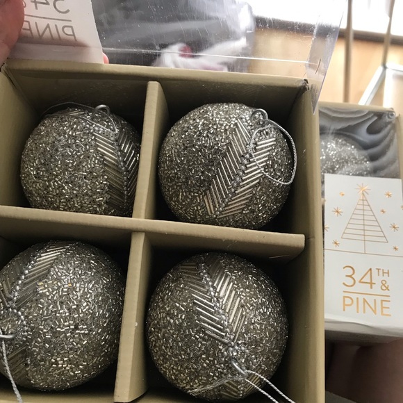 34th & Pine Champagne Silver Ornaments/Decor - Picture 5 of 12